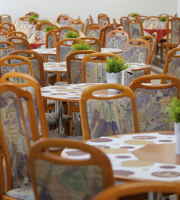 Hotel Berlin بودابست المظهر الخارجي الصورة